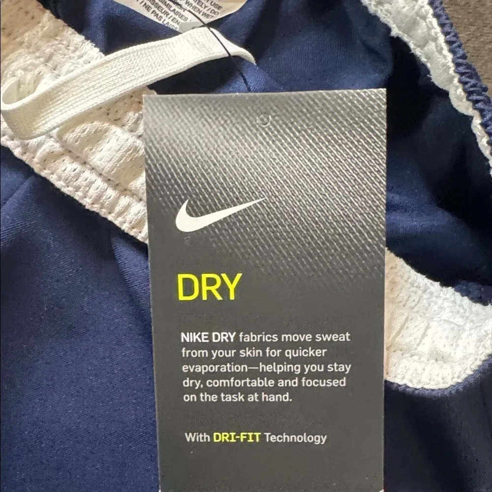 Nike Dry Youth Unisex Blue Sport Shorts AJ1265-419 Medium NWT